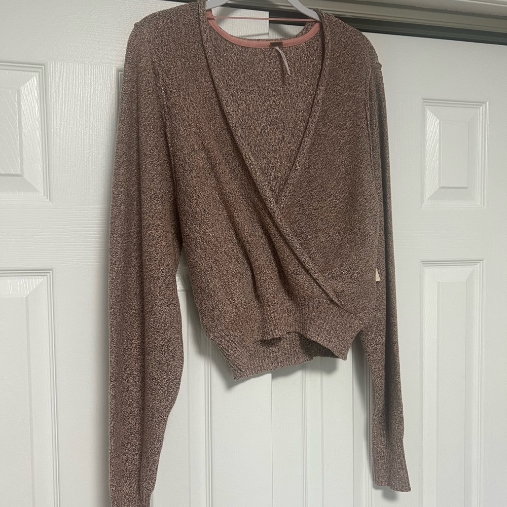 Free People Going for Gold Faux Wrap Crop Sweater Rose Gold L - Picture 6 of 11